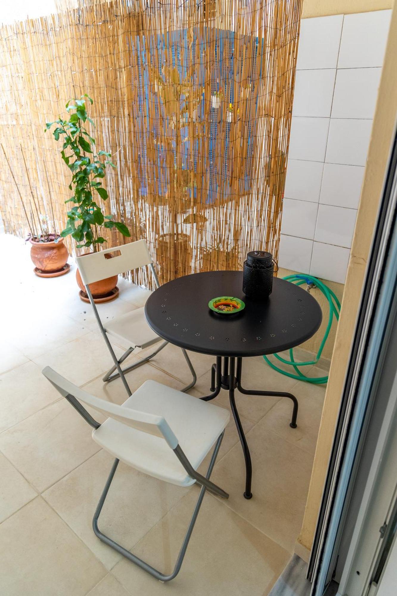 Apartamento Oasis In The Centre Atenas Exterior foto